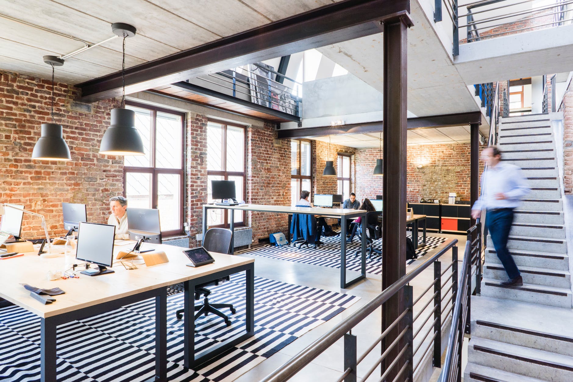 The Importance of Business Software for Growing Your Organization